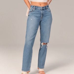 Abercrombie Curve Love Low Rise 90s Straight Jeans